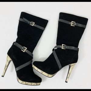 New genuine suede leather boots by Type Z size 10